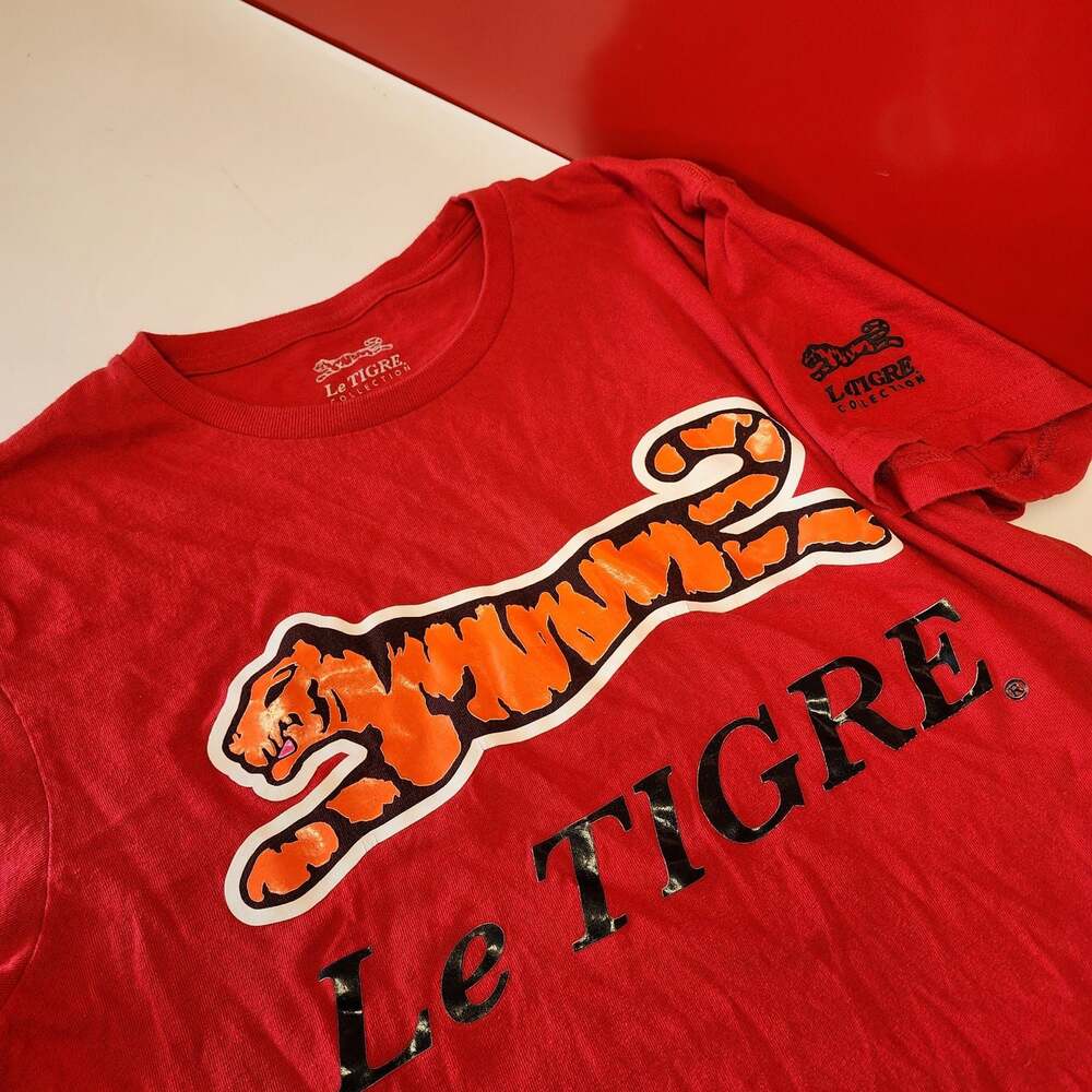 Le Tigre Collection Red Short Sleeve T-Shirt with Large Graphic Logo